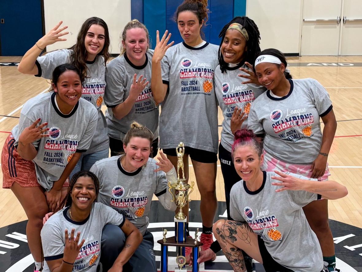 League F-305 North Hollywood Champions - Olympians